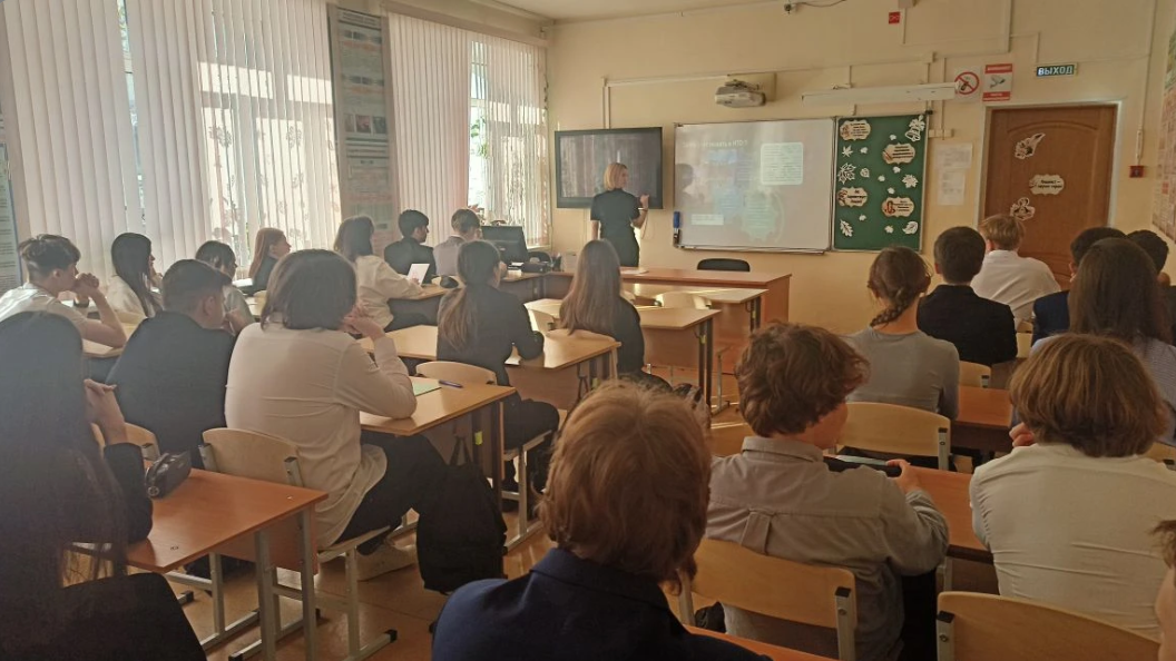 Дорога в будущее: представитель НТО рассказала старшеклассникам о возможностях технологической олимпиады